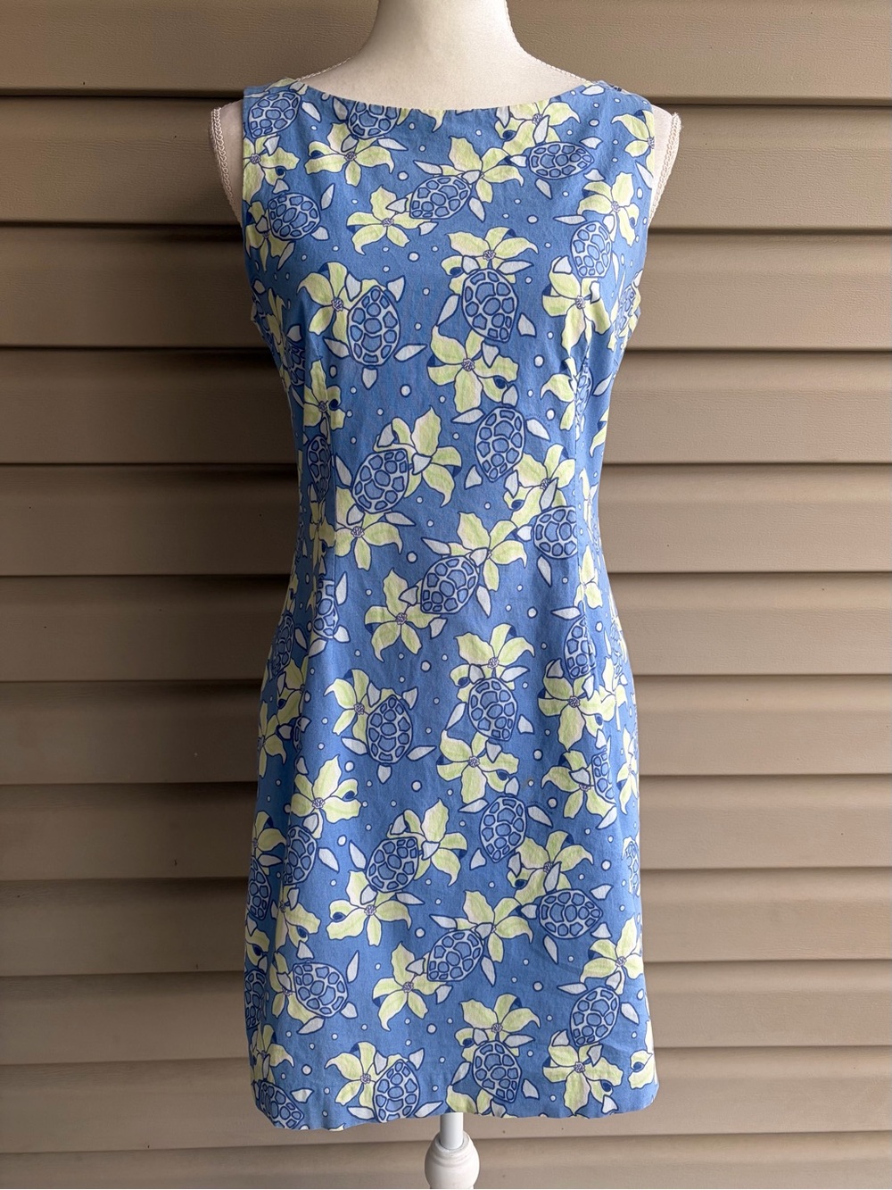 •Vineyard Vines• Sea Turtle Floral Shift Dress - Size 8